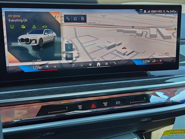 New 2026 BMW i7 xDrive60 AWD/4WD image 14
