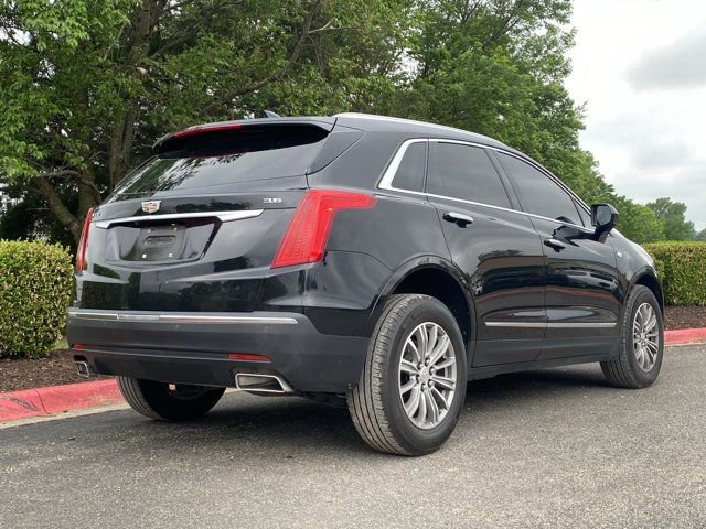Used 2018 Cadillac XT5 Luxury w/ Driver Awareness Package image 3