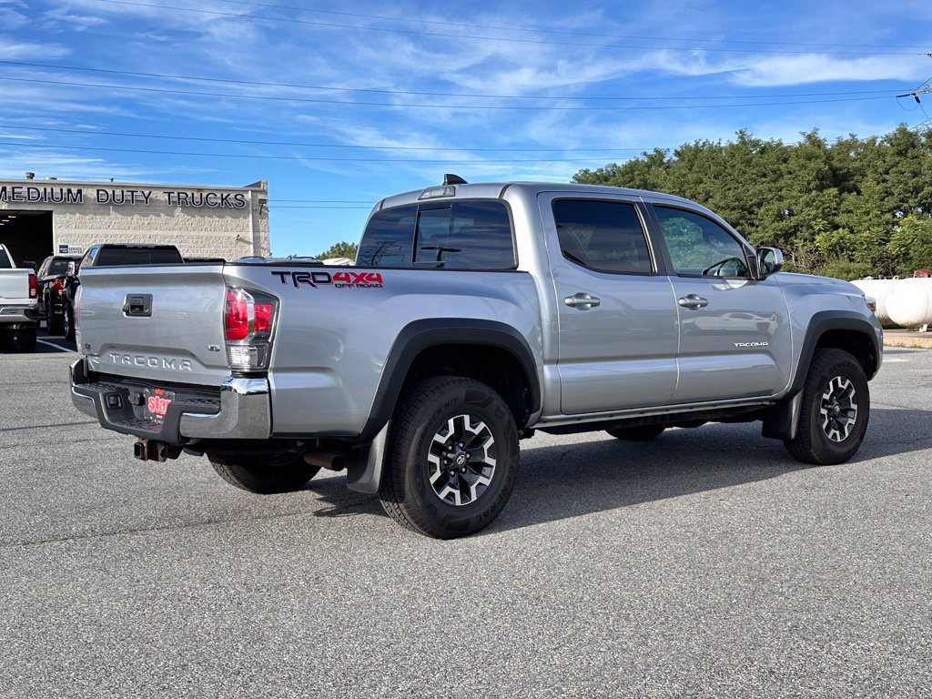 Used 2022 Toyota Tacoma TRD Off-Road AWD/4WD image 10