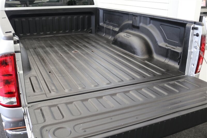 Used 2006 Dodge Ram 3500 Truck SLT w/ Quad Cab Big Horn Value Group AWD/4WD image 56