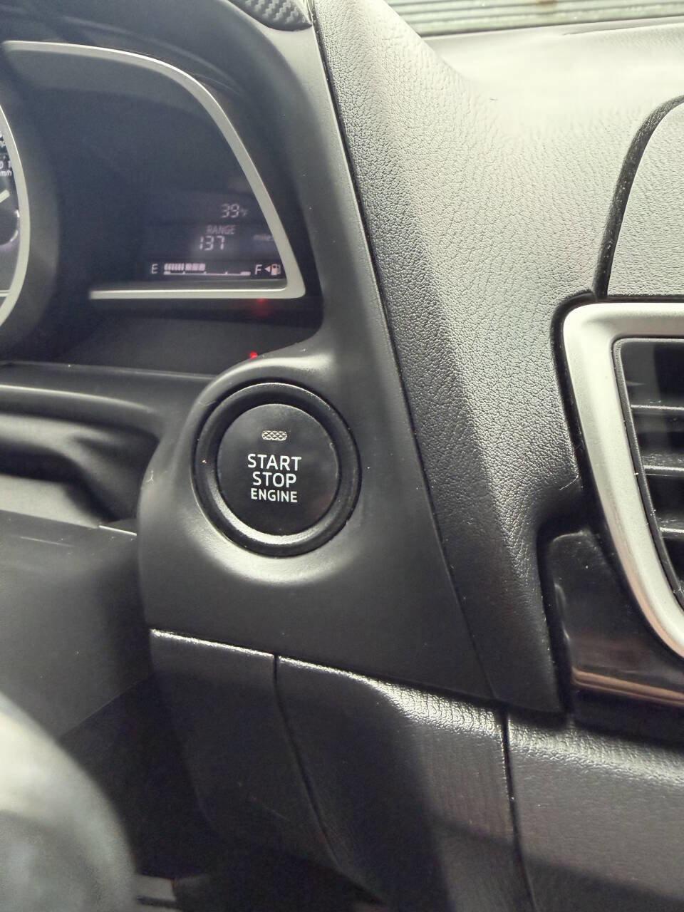 Used 2014 MAZDA MAZDA3 i Touring image 14