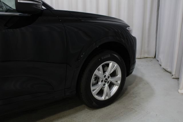 New 2026 Audi Q5 Premium image 27