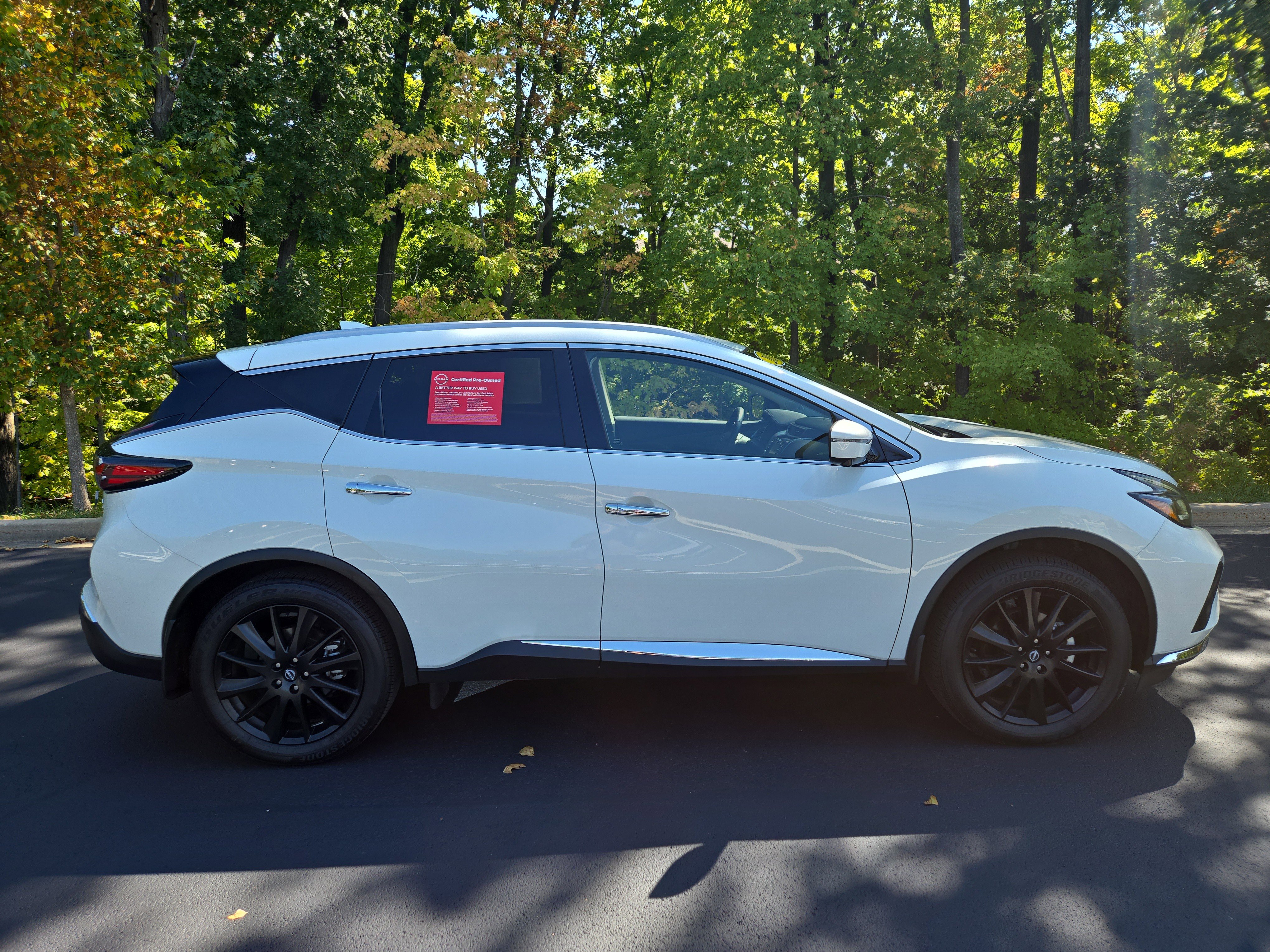 Certified 2024 Nissan Murano Platinum w/ Cargo Package image 3