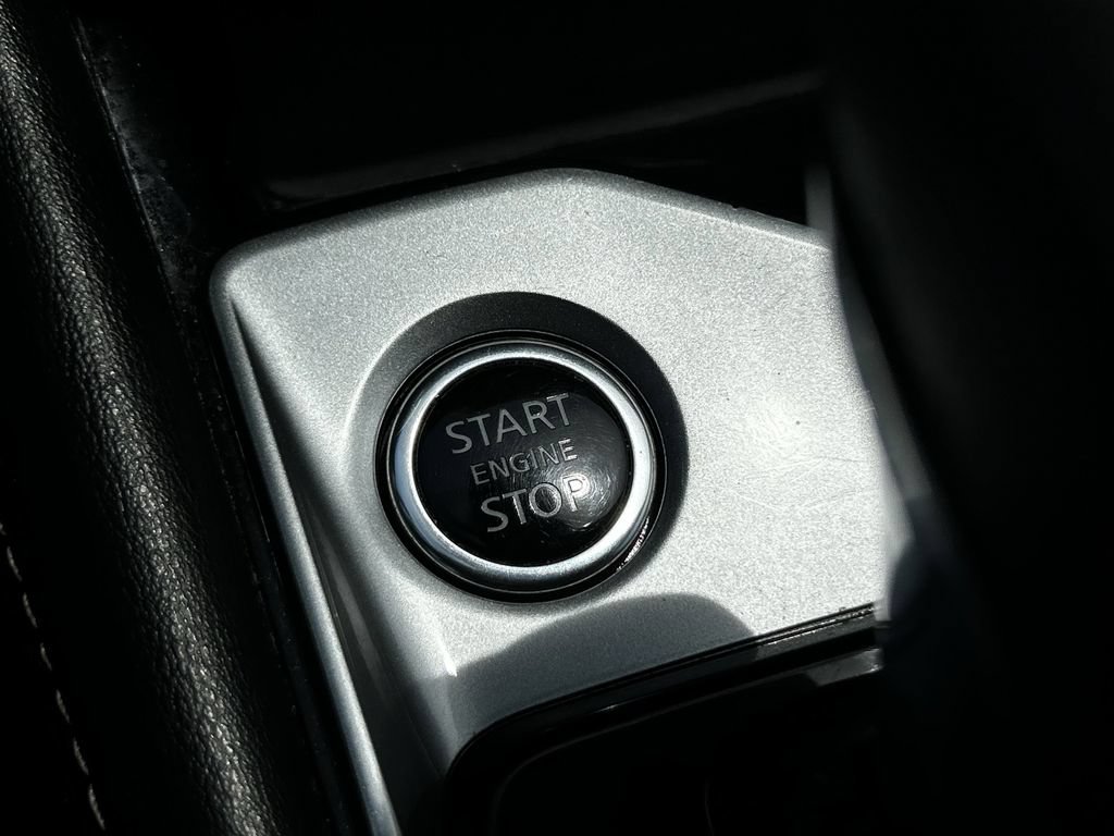 Used 2023 Nissan Altima 2.5 SV FWD image 23