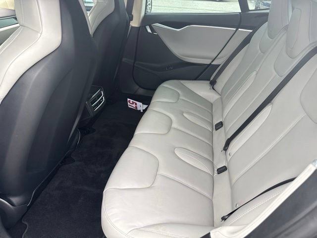 Used 2015 Tesla Model S 85D AWD/4WD image 16