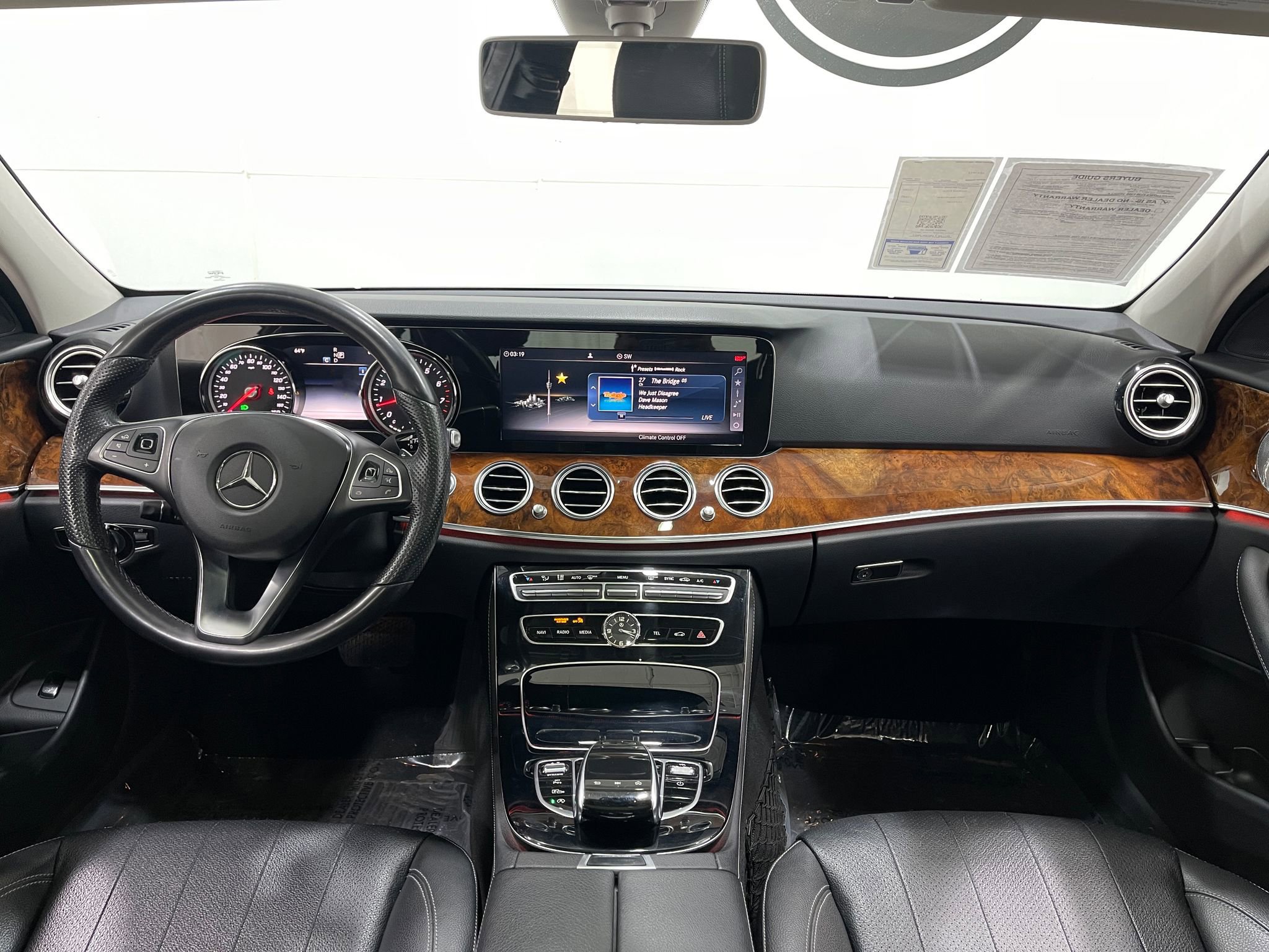 Used 2018 Mercedes-Benz E 300 E 300 image 20