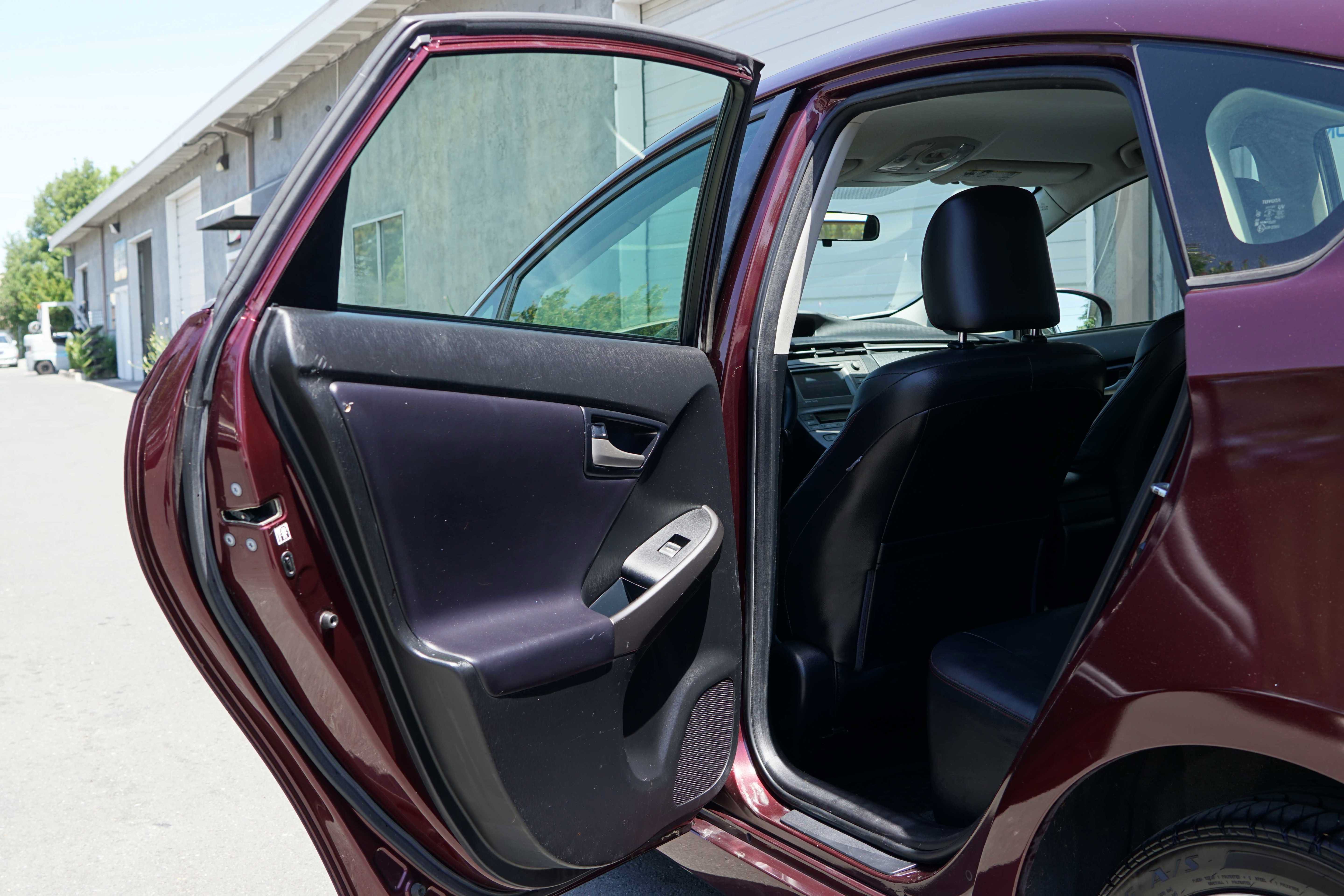 Used 2013 Toyota Prius Persona Series FWD image 27