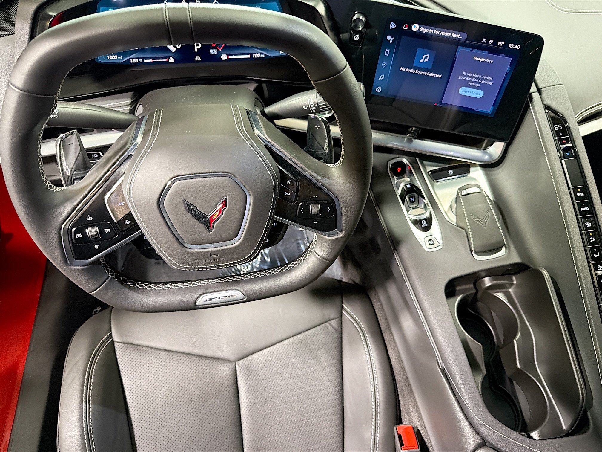 Used 2025 Chevrolet Corvette Z06 RWD image 16
