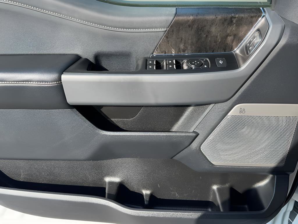 Used 2024 Ford F250 Lariat image 27