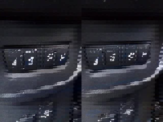 Used 2023 Toyota Tundra Platinum image 24