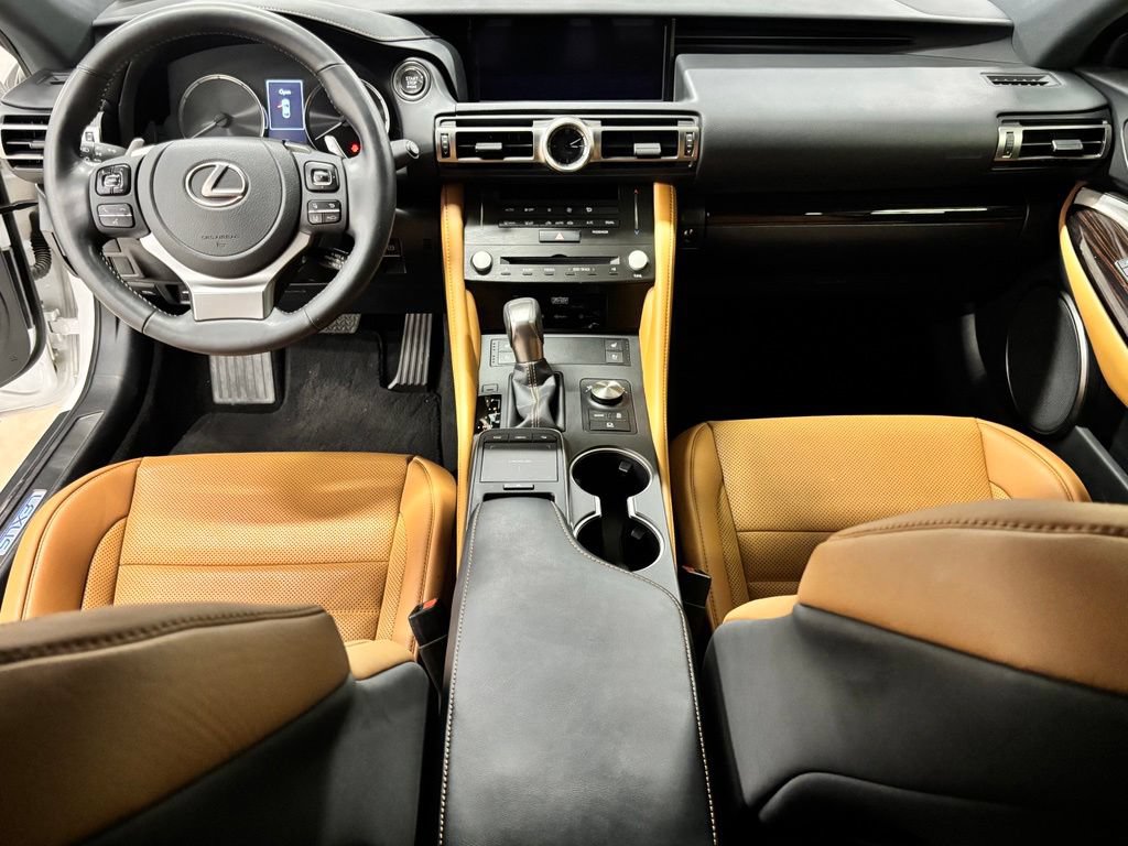 Used 2022 Lexus RC 350 RWD image 12