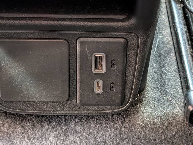 Used 2023 Buick Encore GX Select FWD image 29