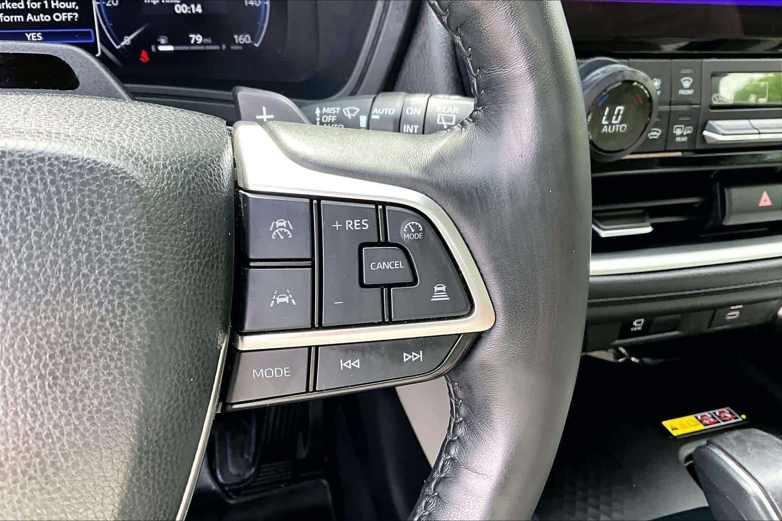 Certified 2024 Toyota Grand Highlander AWD image 24