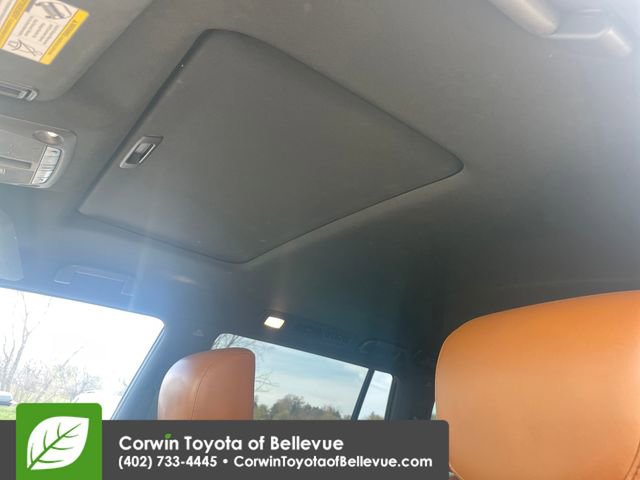 Used 2021 INFINITI QX80 Sensory w/ All-Season Package image 25