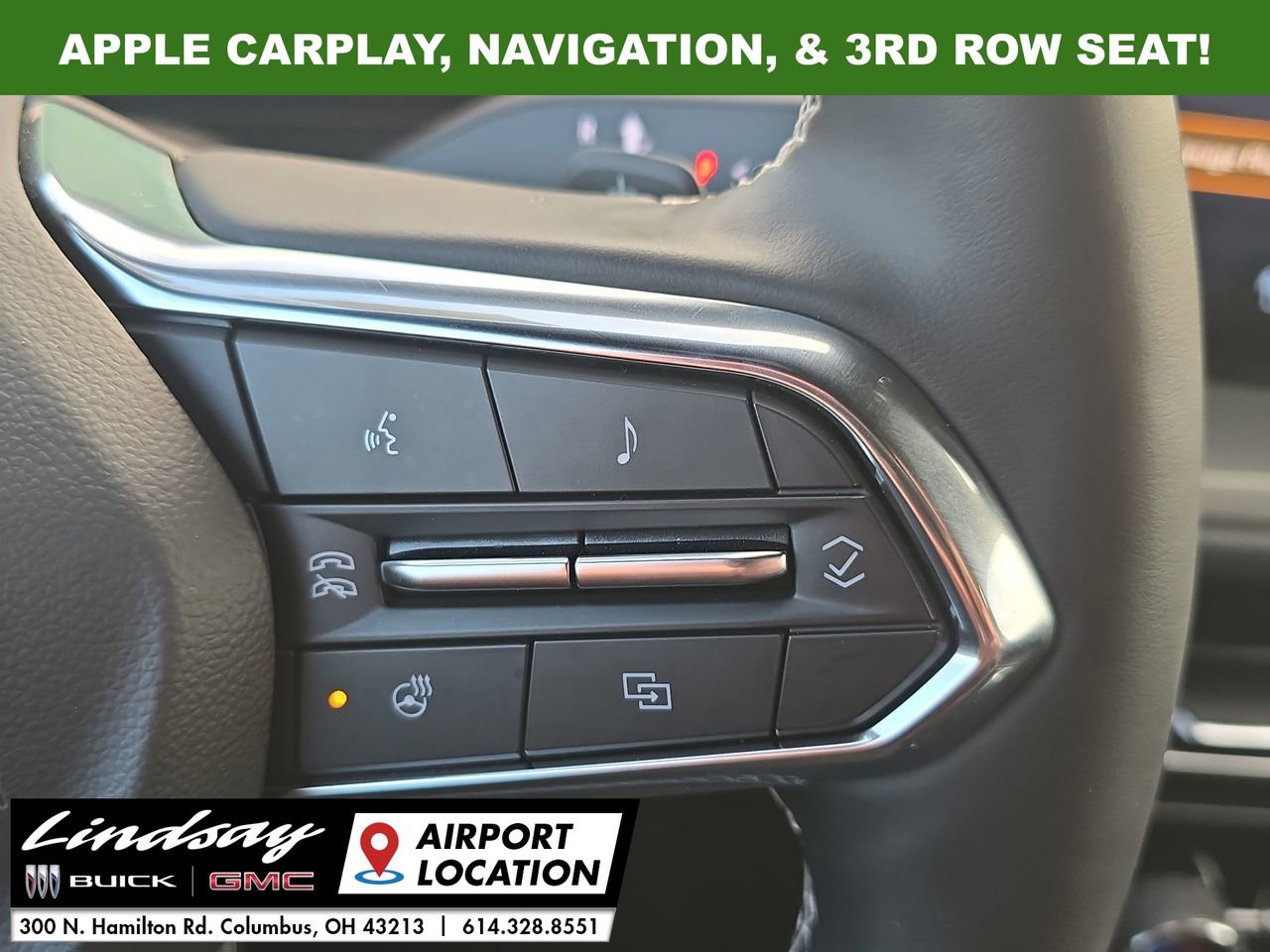 Used 2025 Chevrolet Traverse LT image 41