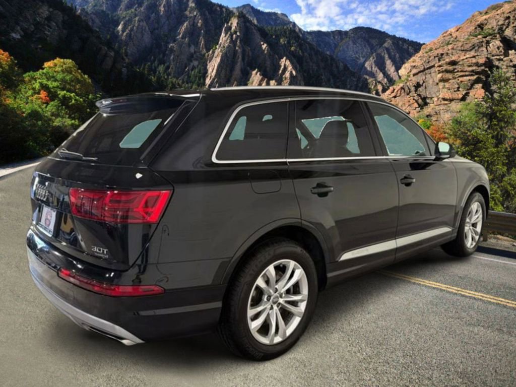Used 2018 Audi Q7 3.0T Premium Plus w/ Premium Plus Package image 5