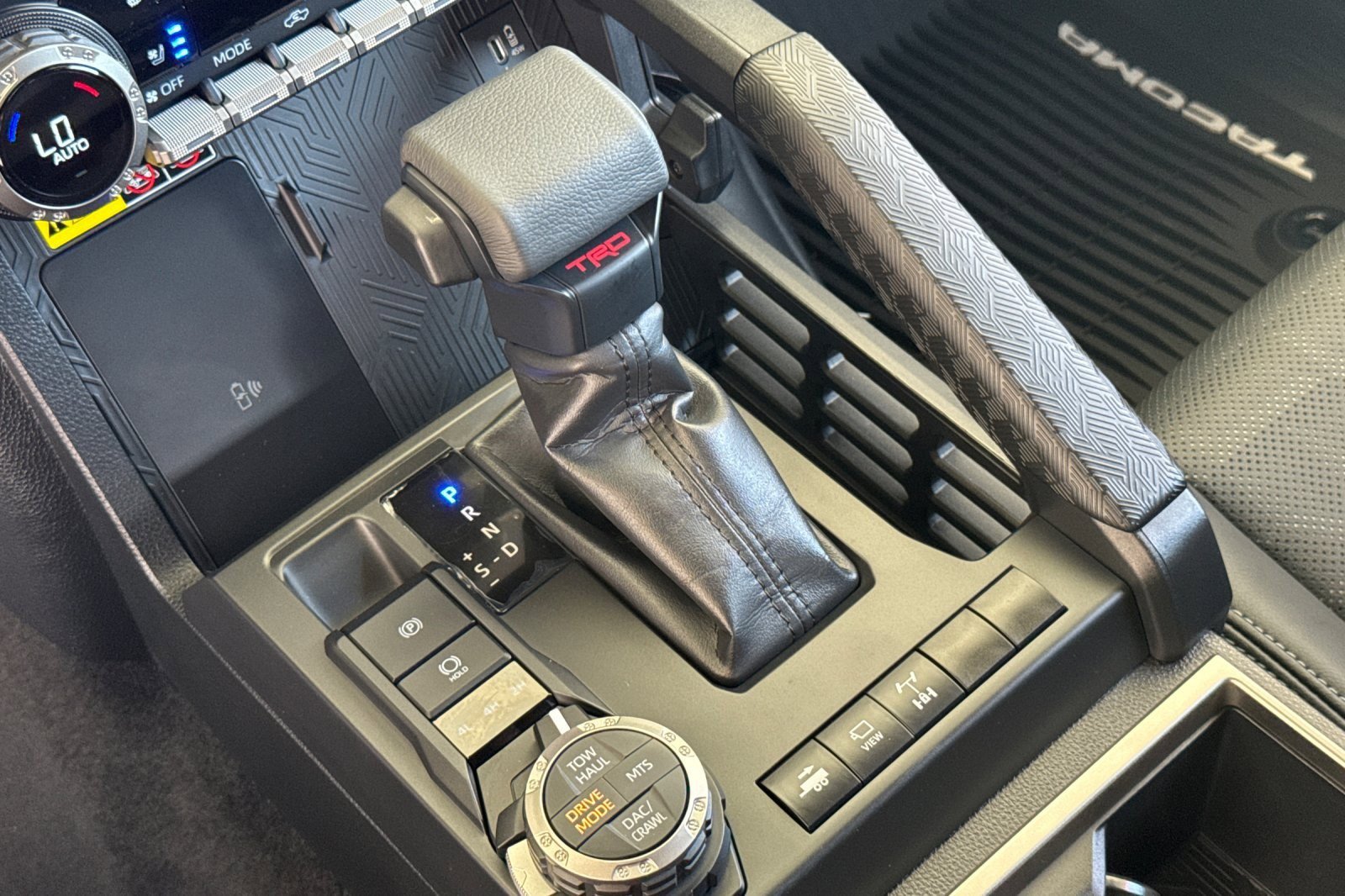 Certified 2026 Toyota Tacoma TRD Off-Road w/ TRD Off Road Premium Package AWD/4WD image 19