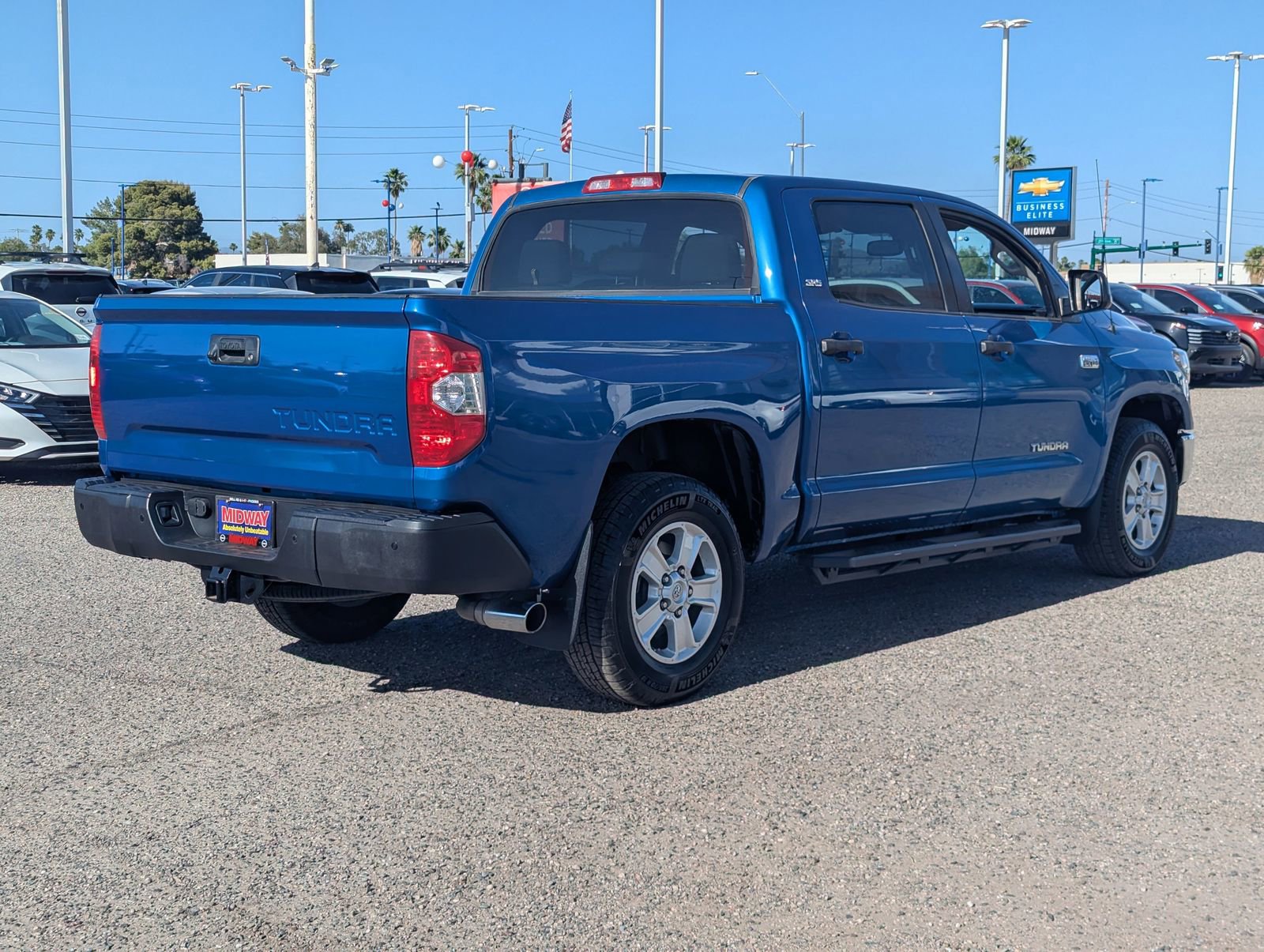 Used 2018 Toyota Tundra SR5 w/ SR5 Upgrade Package RWD image 5