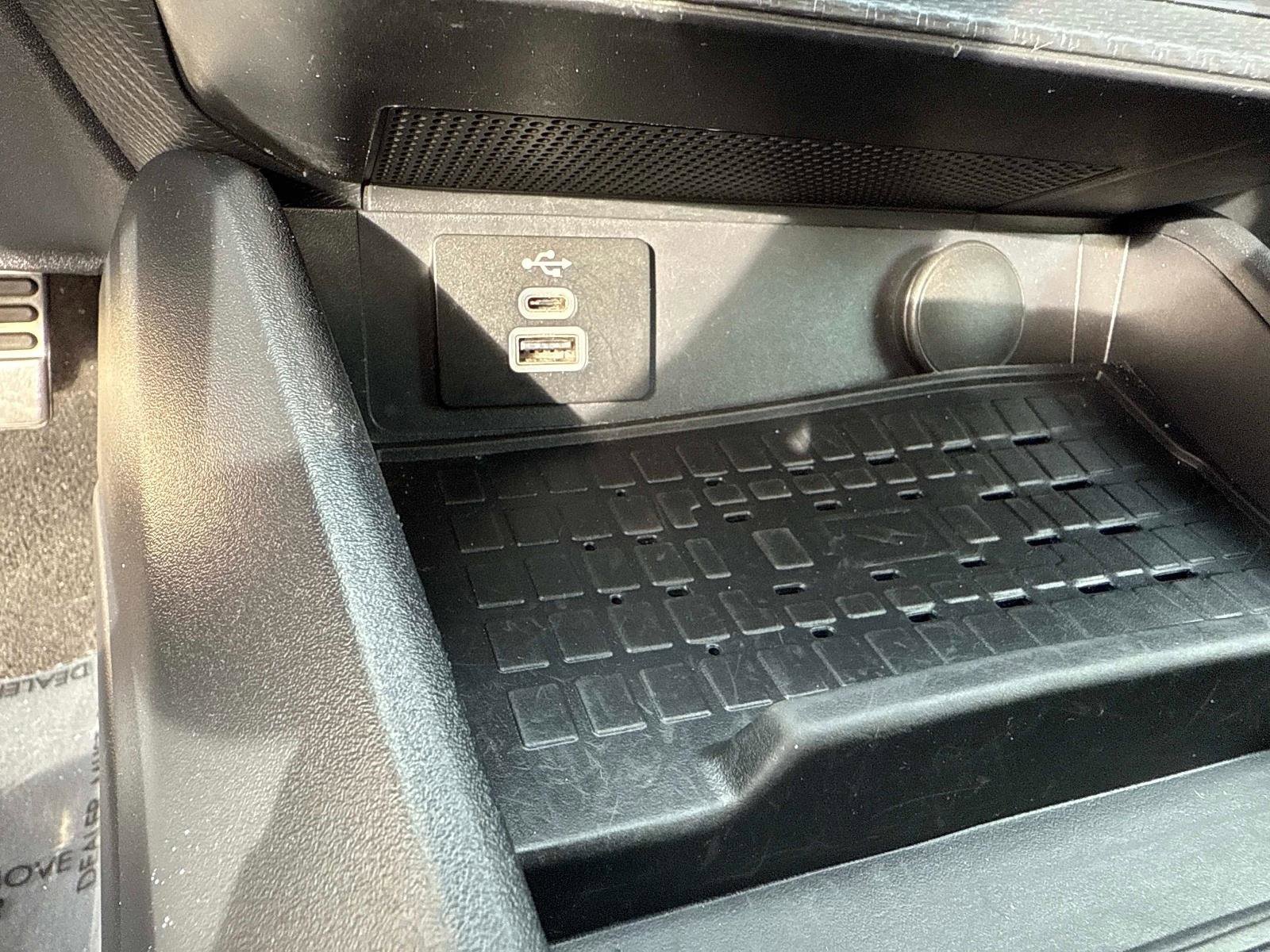 Used 2024 Ford Mustang Premium image 23