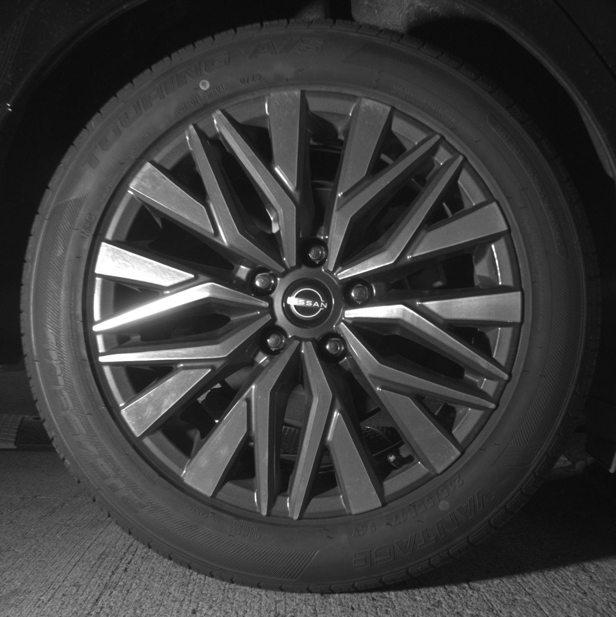 Used 2025 Nissan Altima 2.5 SV image 15