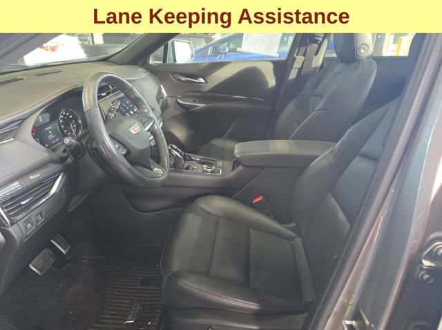Used 2023 Cadillac XT4 Sport w/ Cold Weather Package AWD/4WD image 5