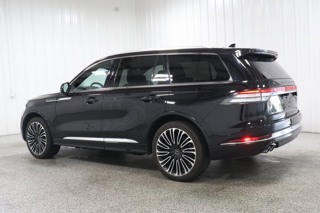 Used 2023 Lincoln Aviator Black Label image 4