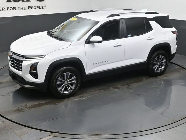 Used 2025 Chevrolet Equinox LT w/ Convenience Package II image 44