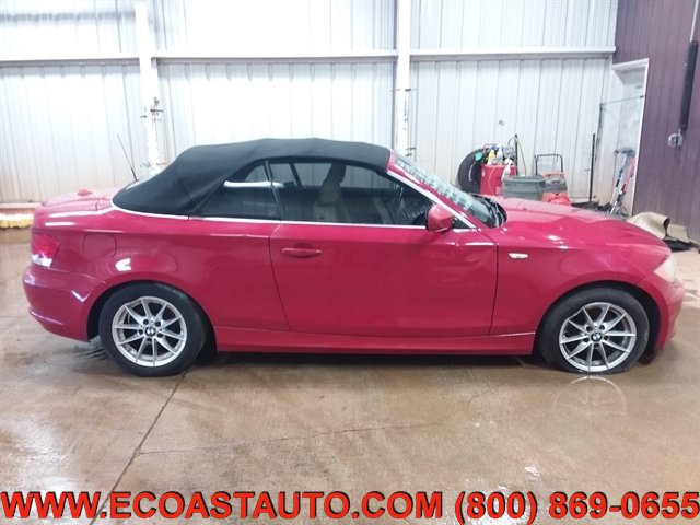 Used 2011 BMW 128i Convertible RWD image 3