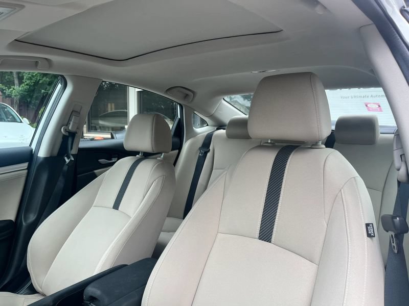 Used 2018 Honda Civic EX image 12