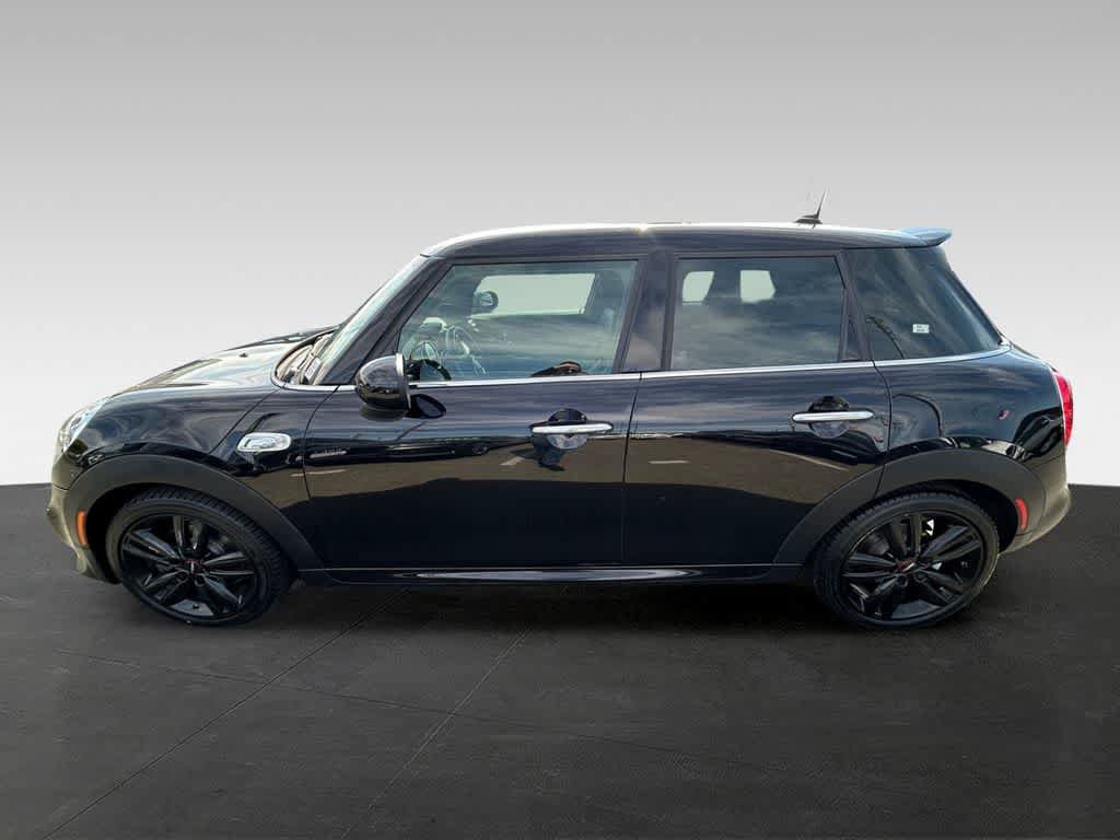 Used 2018 MINI Cooper S FWD image 3