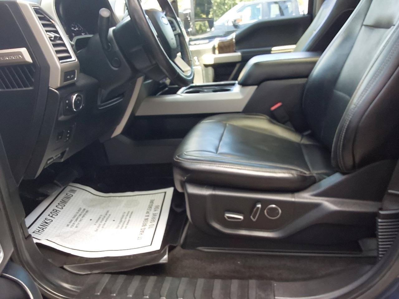 Used 2017 Ford F350 Lariat w/ Lariat Ultimate Package AWD/4WD image 29