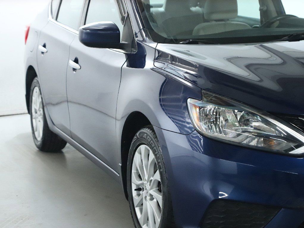 Used 2017 Nissan Sentra SV w/ Style Package image 9