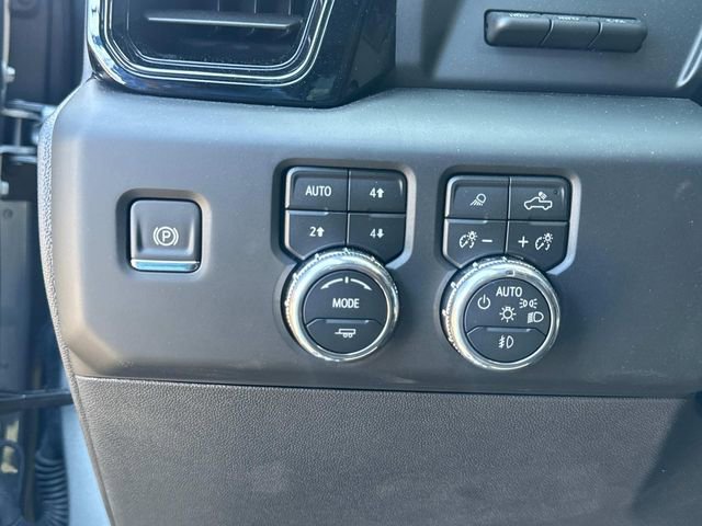 Used 2026 GMC Sierra 1500 AT4 w/ AT4 Premium Package AWD/4WD image 29