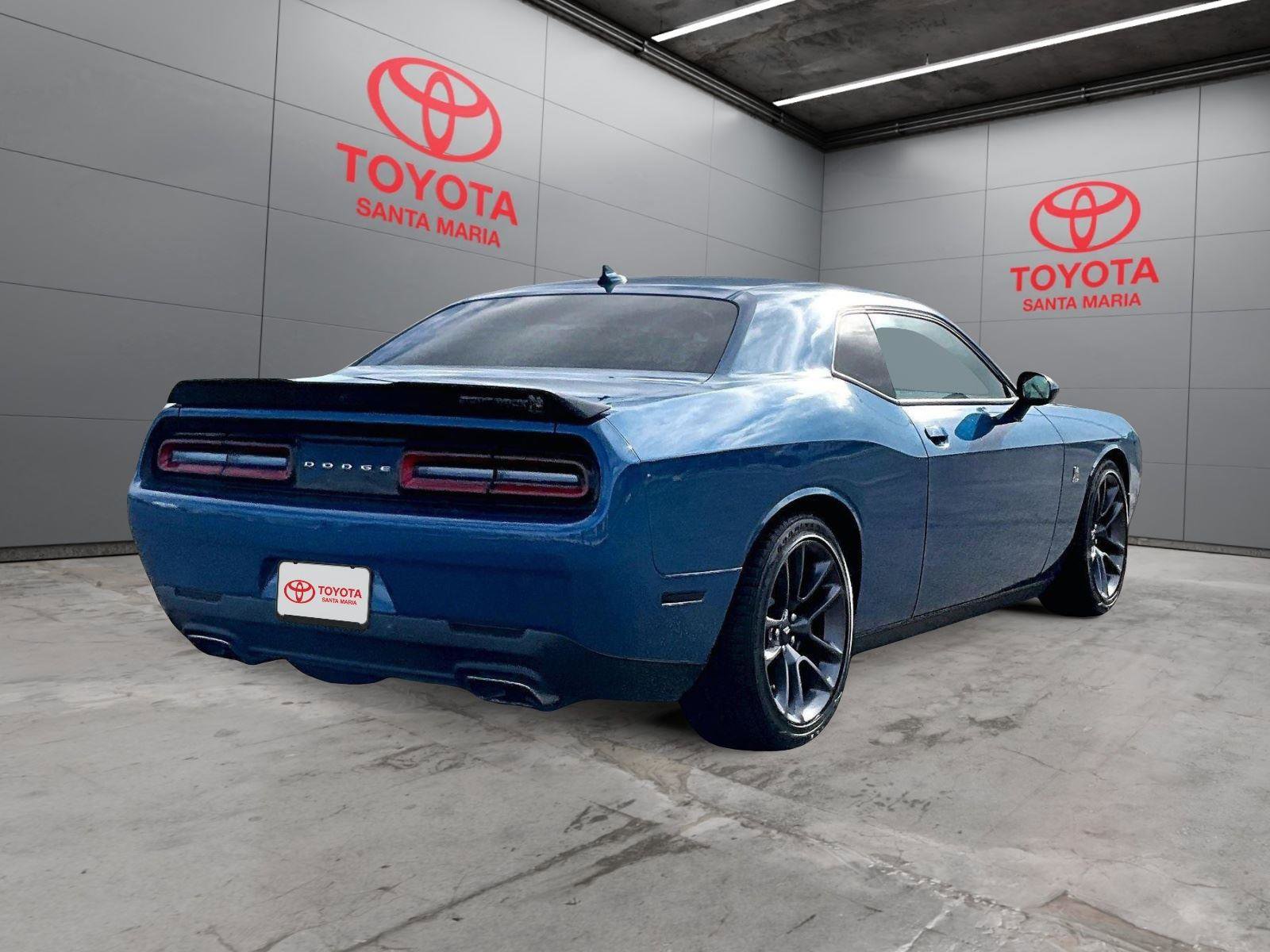 Used 2023 Dodge Challenger R/T Scat Pack image 11