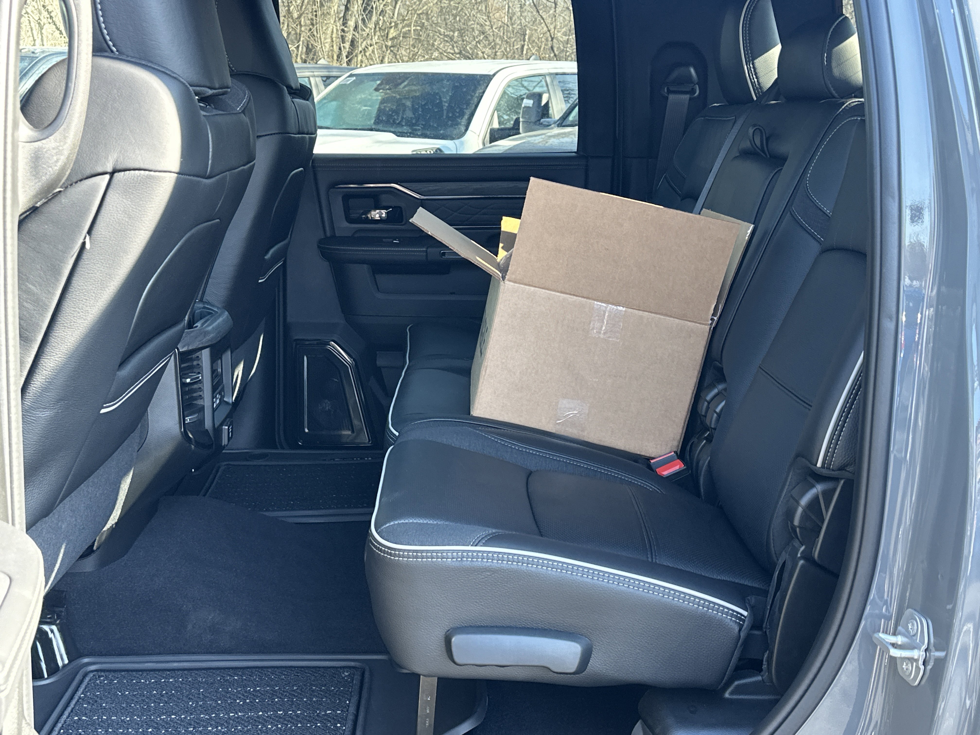 New 2026 RAM 2500 Limited image 28