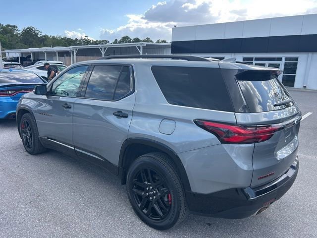 Certified 2023 Chevrolet Traverse Premier w/ Redline Edition image 11