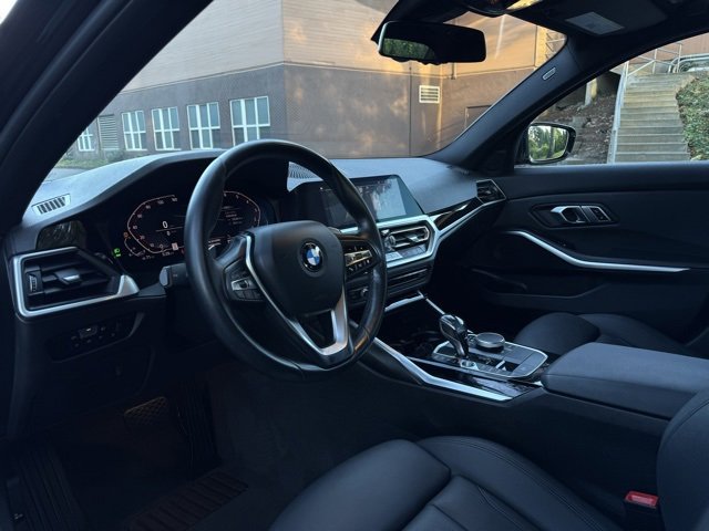 Used 2019 BMW 330i Sedan w/ Convenience Package image 9