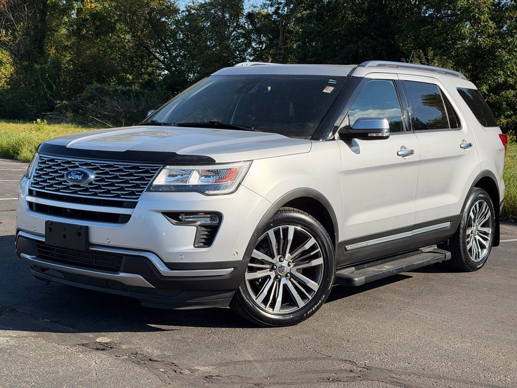 Certified 2019 Ford Explorer Platinum AWD/4WD image 2