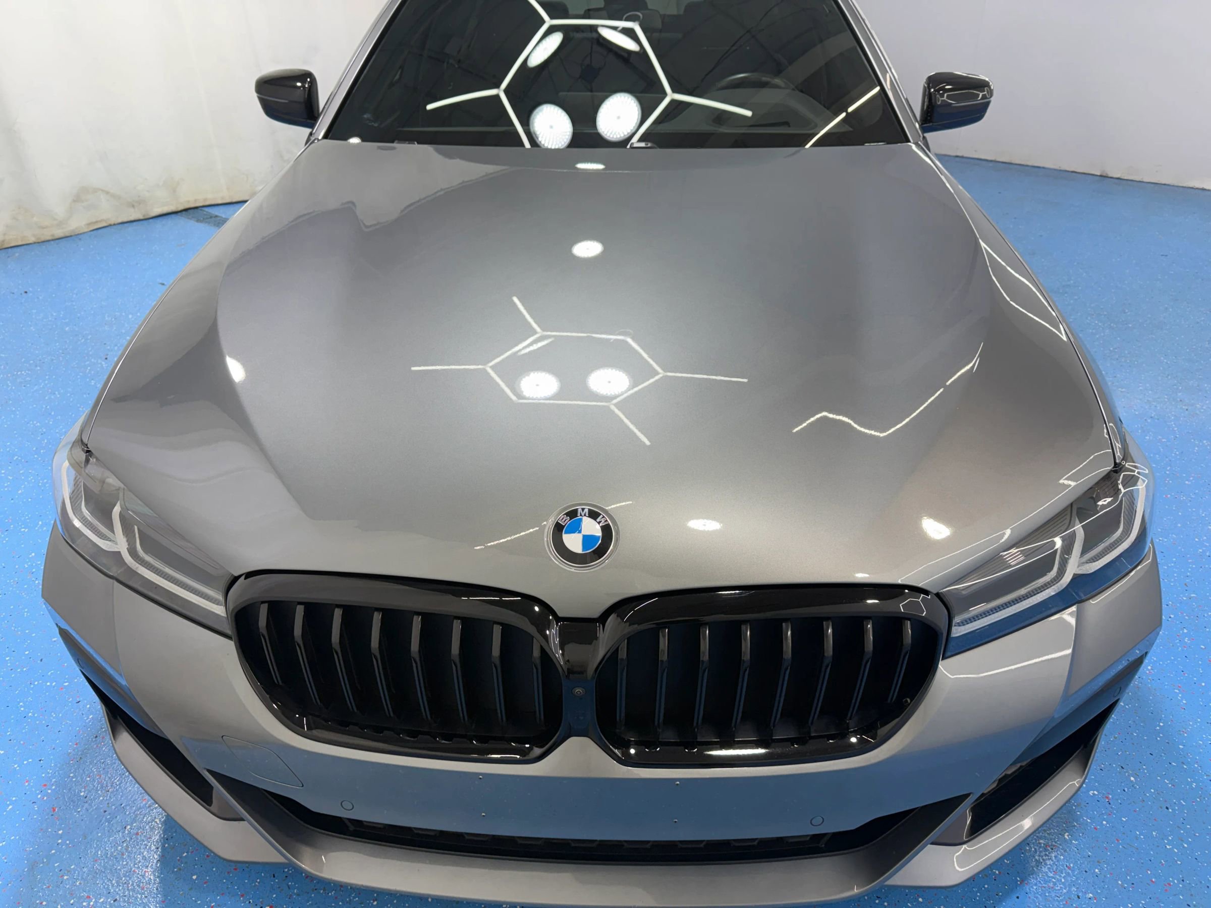 Used 2023 BMW M550i xDrive w/ Premium Enhanced Package AWD/4WD image 9