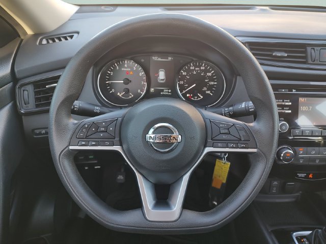 Used 2017 Nissan Rogue S FWD image 11
