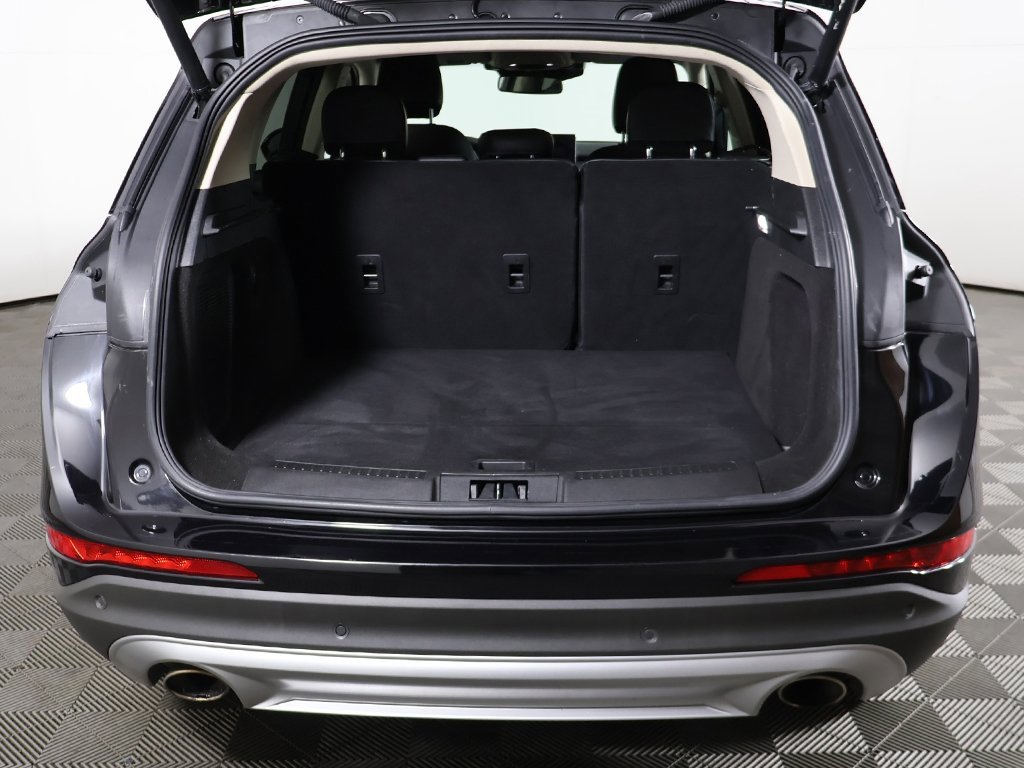 Used 2023 Lincoln Corsair AWD image 16