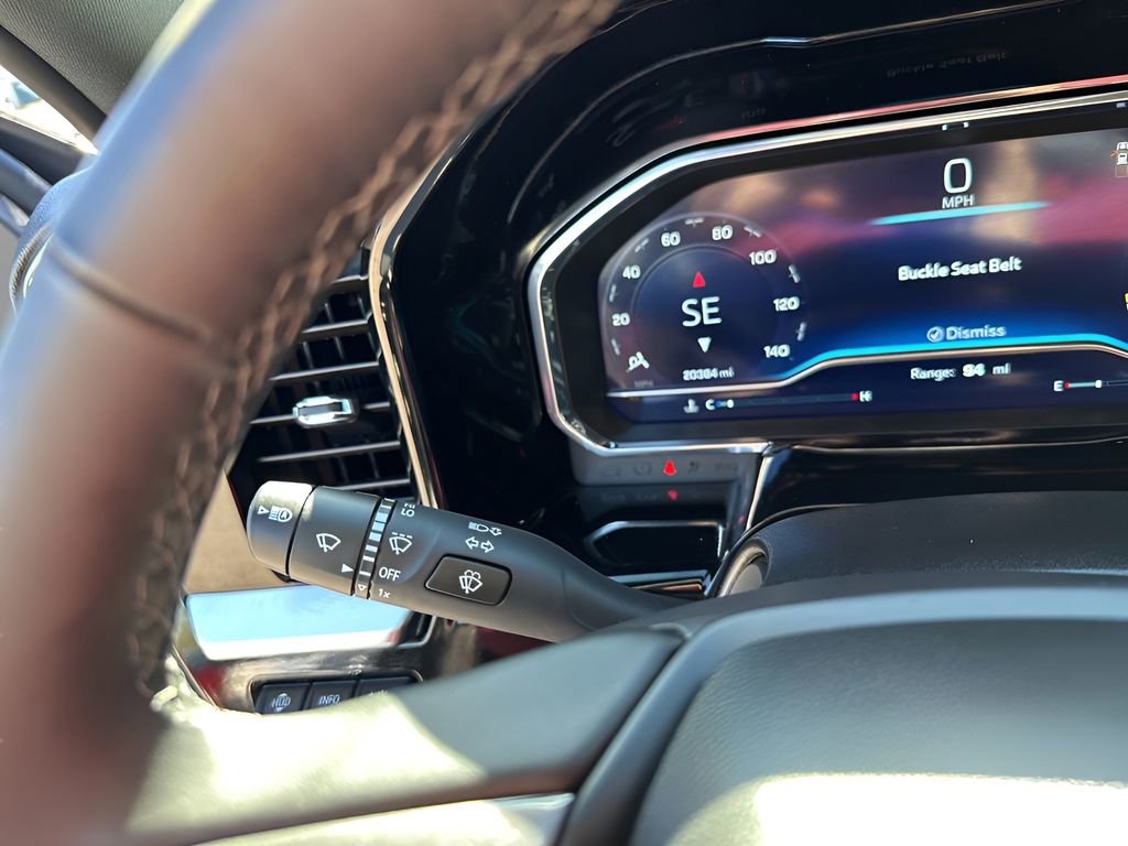 Used 2025 Chevrolet Silverado 2500 High Country w/ High Country Premium Package image 32