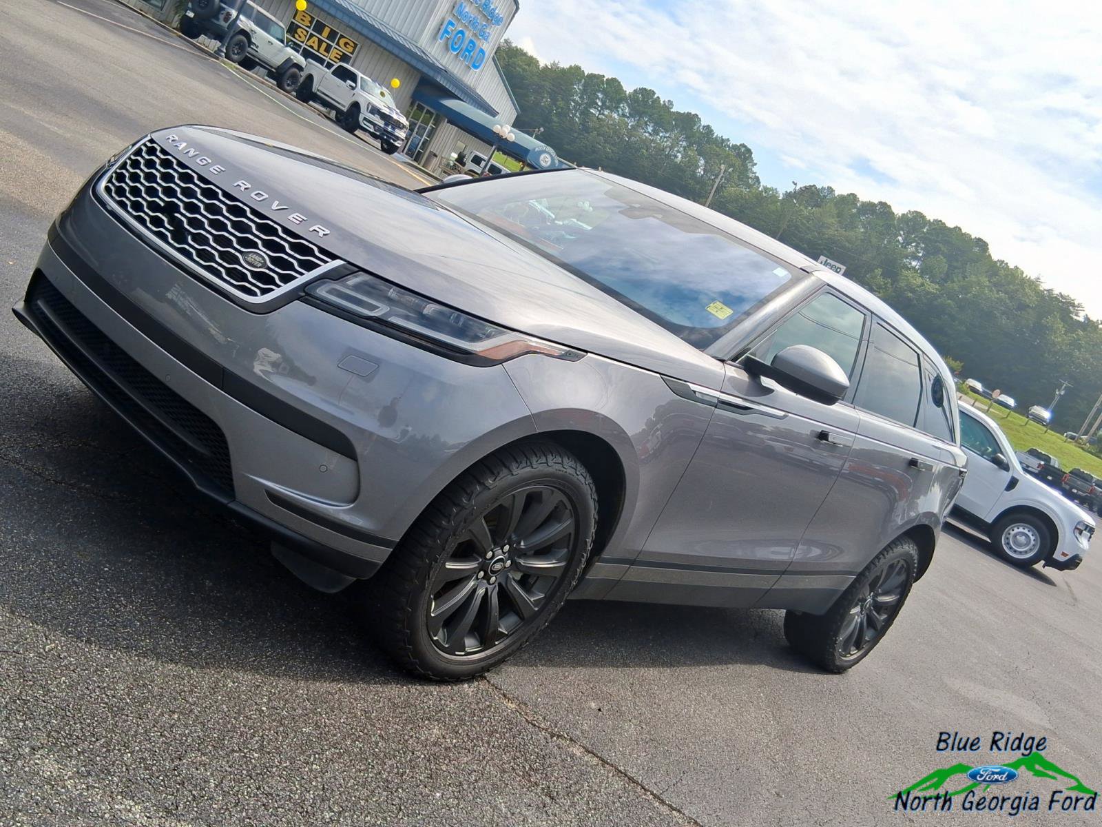 Used 2020 Land Rover Range Rover Velar S image 26