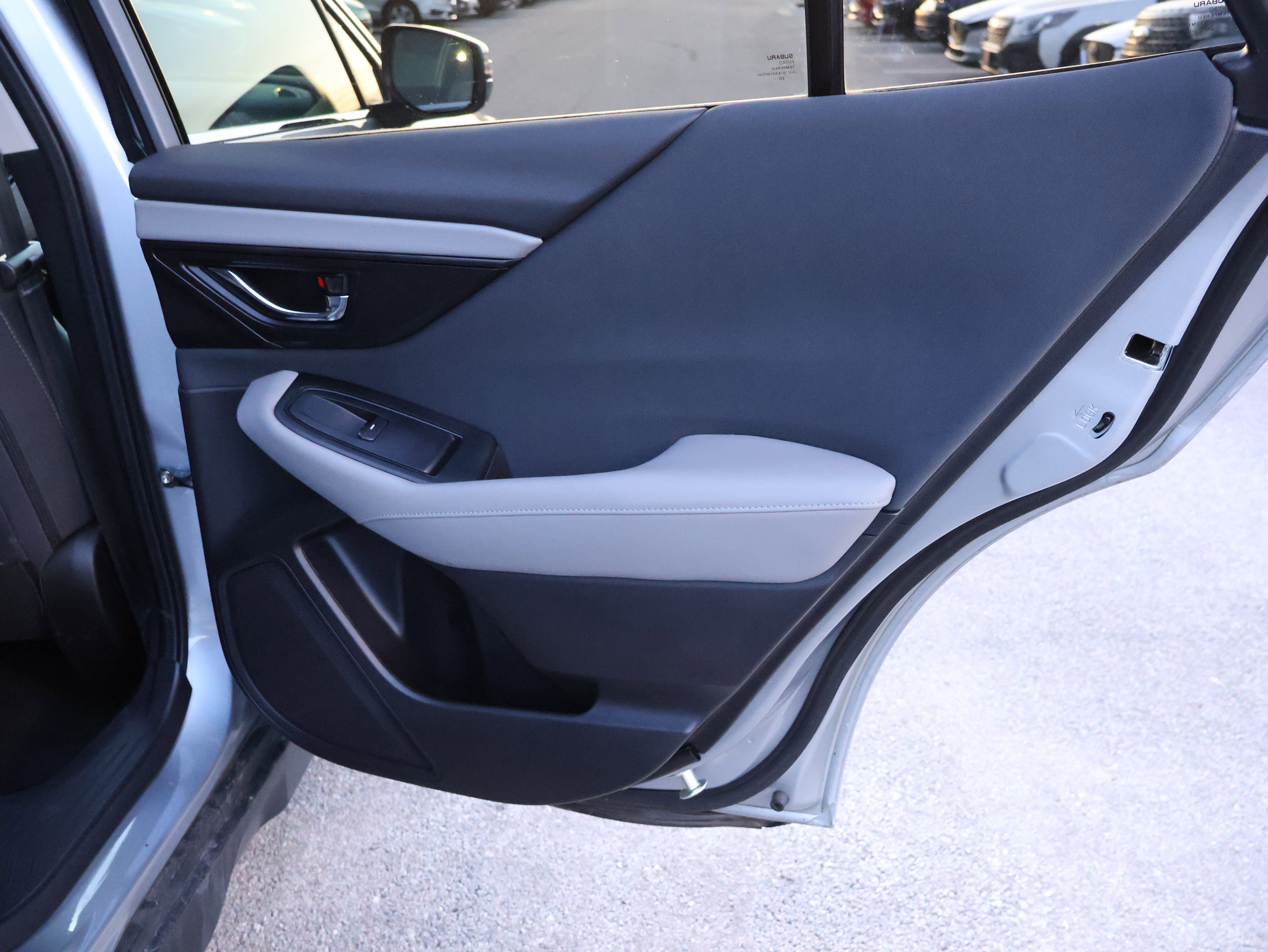 Used 2021 Subaru Outback Premium image 13