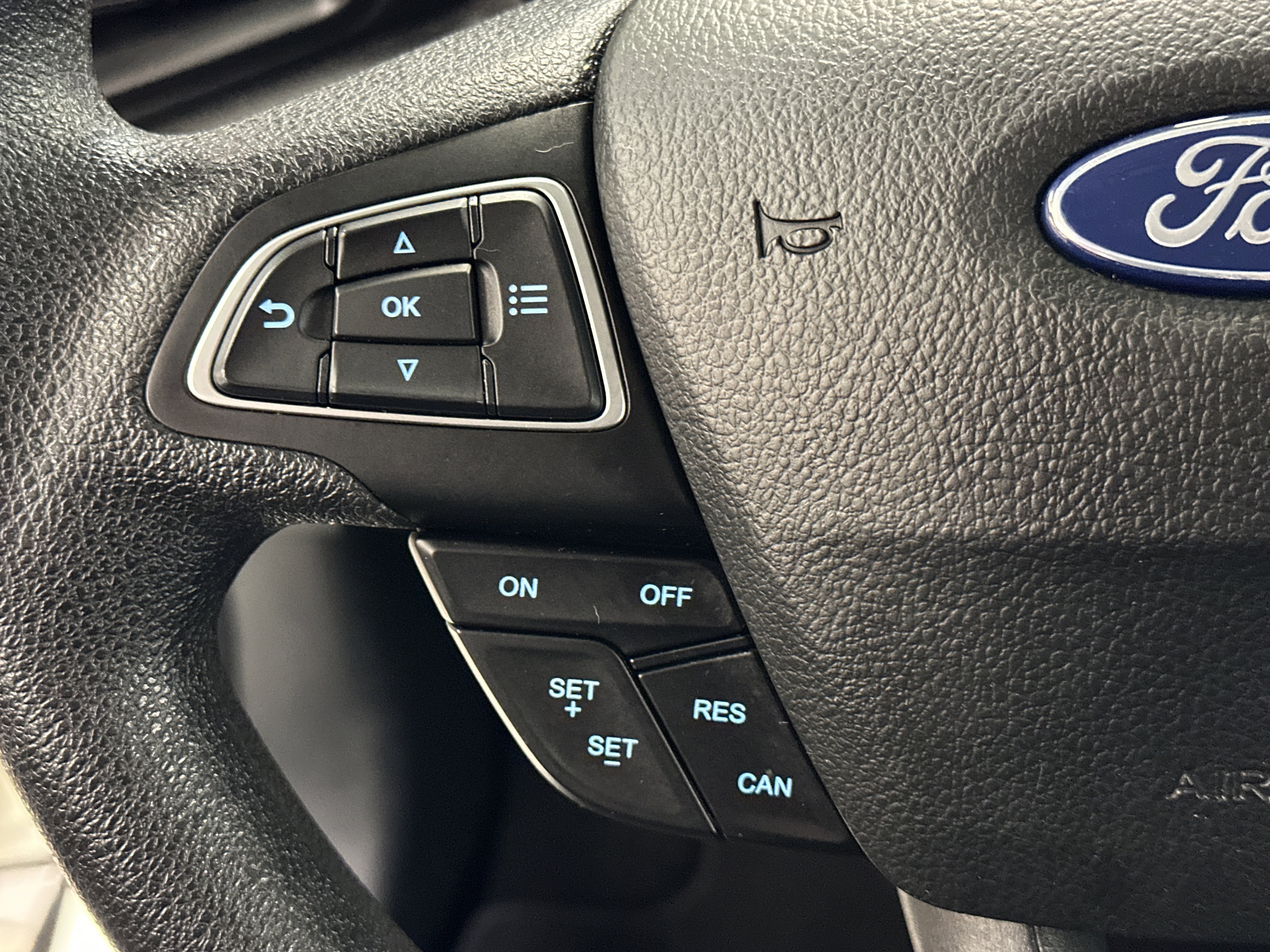 Certified 2021 Ford EcoSport S image 29