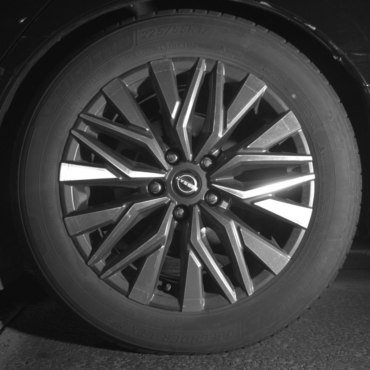 Used 2025 Nissan Altima 2.5 SV image 14