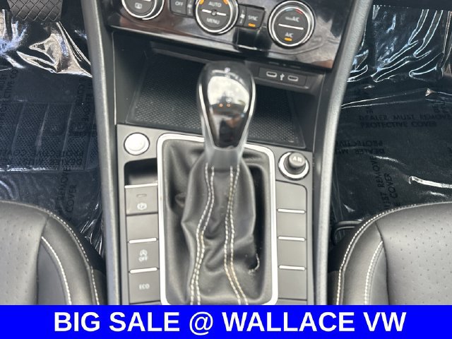 Certified 2024 Volkswagen Jetta SE w/ Panoramic Sunroof Package FWD image 20