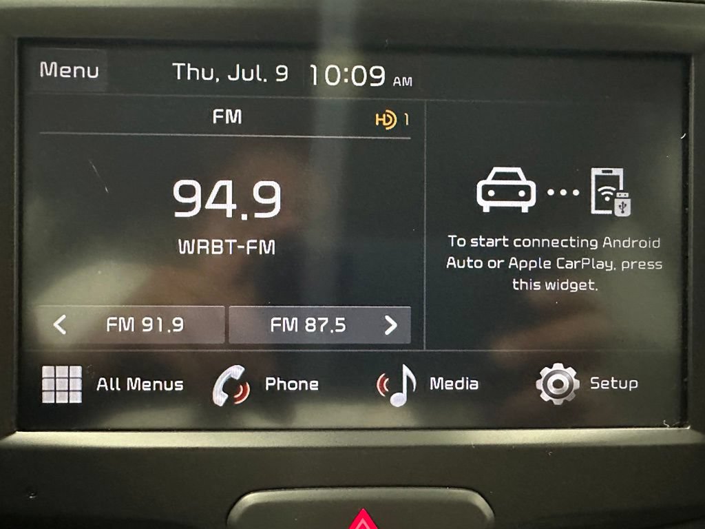 Used 2023 Kia Soul LX w/ LX Technology Package FWD image 26