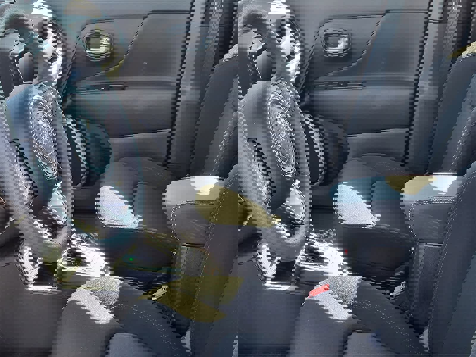 Used 2023 Jeep Renegade Latitude image 26