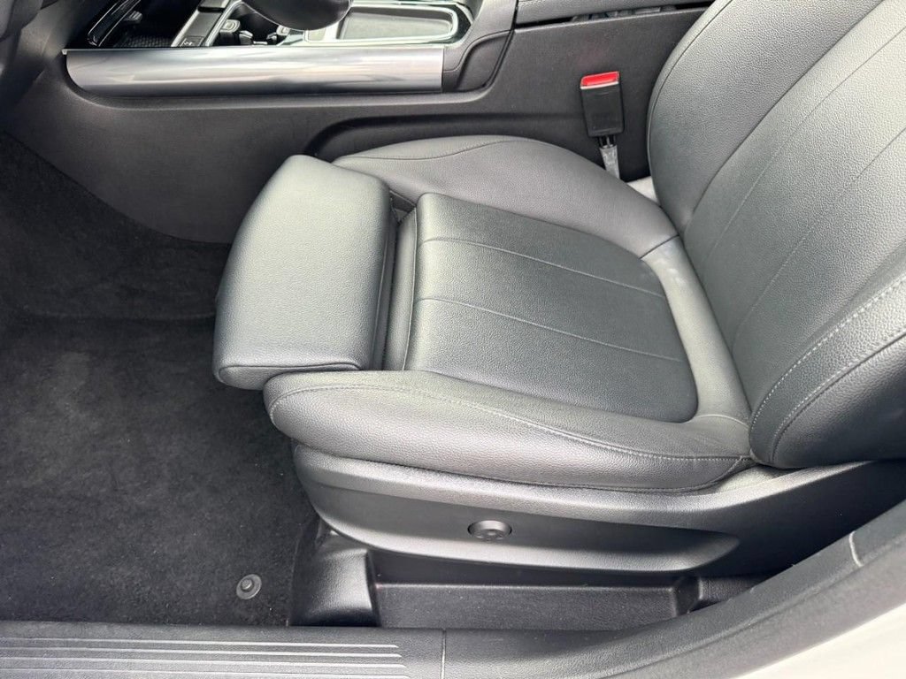 Used 2025 Mercedes-Benz GLA 250 4MATIC image 14